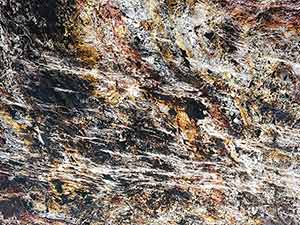 Skinrock Jungle Fire – Translucent</br>Quartzite/Cleft Finish