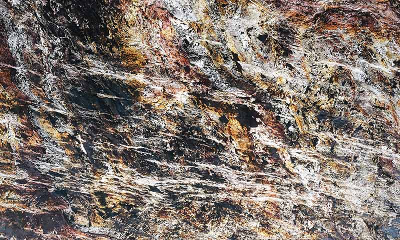 Skinrock Jungle Fire – Translucent</br>Quartzite/Cleft Finish